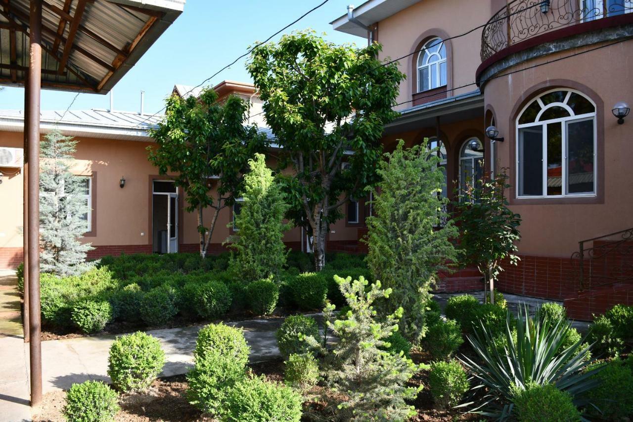 Nurziyo Guest House Tashkent Exterior photo